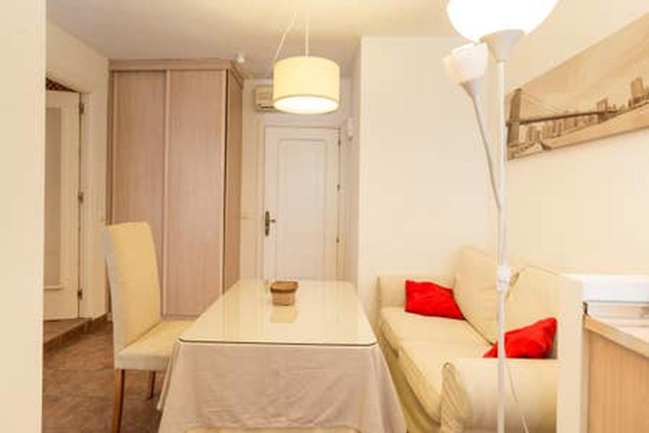 Comfortable In Balneario Apartamento Málaga